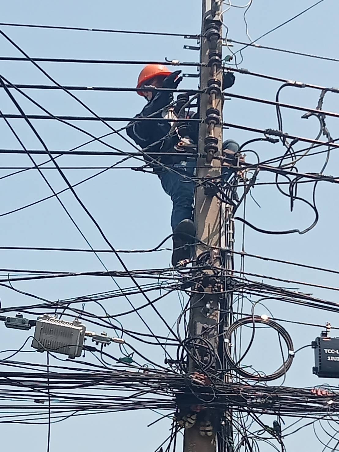 LINE_ALBUM_23668_250629_27