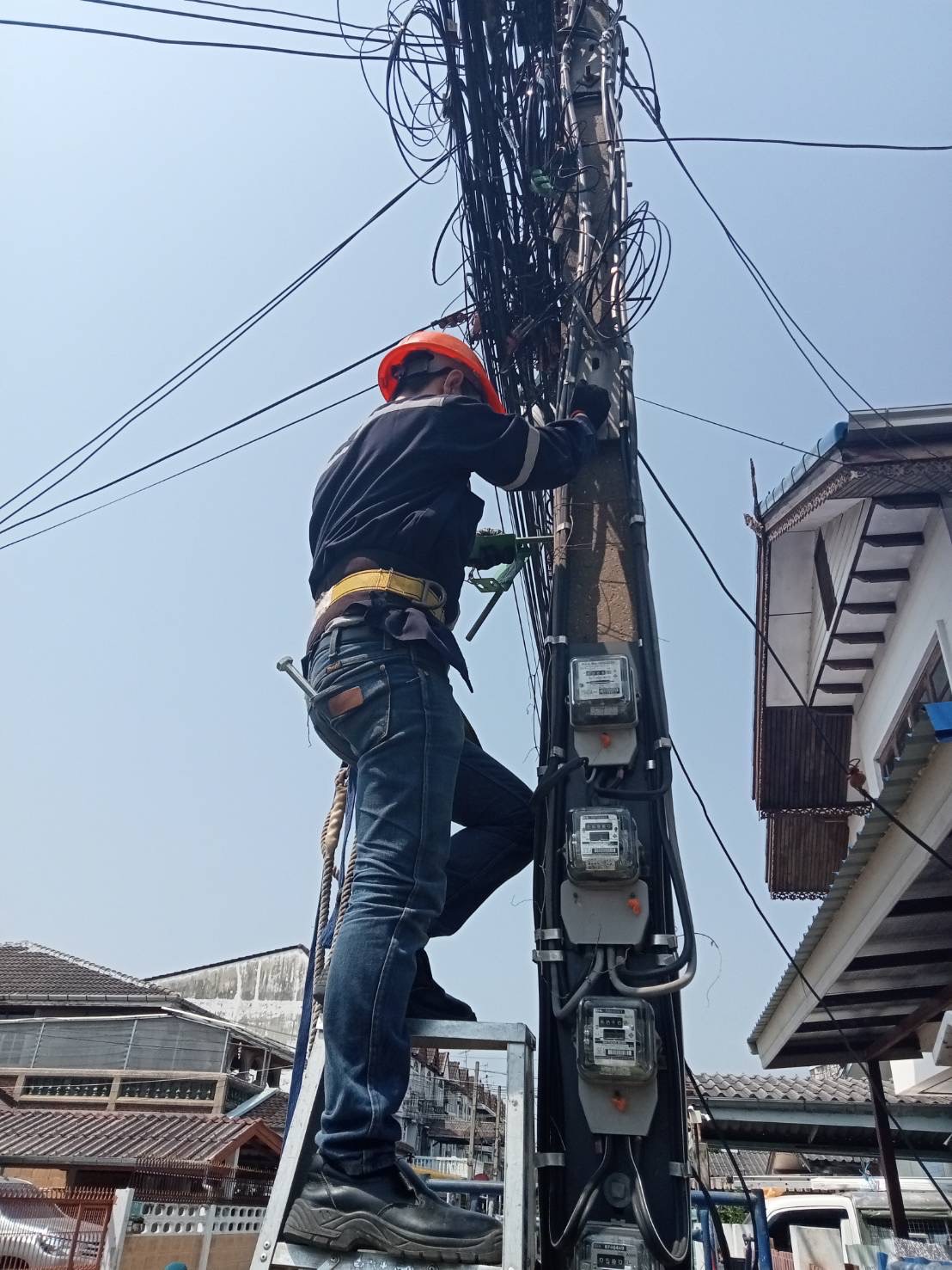 LINE_ALBUM_23668_250629_29